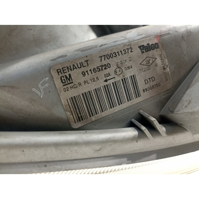 Recambio de faro derecho para renault trafic combi (ab 4.01) 6 - plazas (l2h1) acristalado parcial 2,9t combi largo referencia O