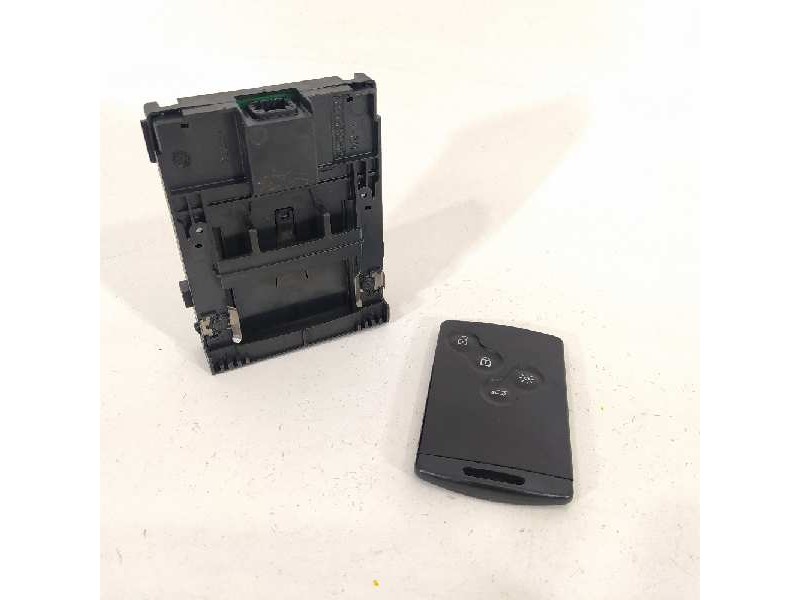 Recambio de conmutador de arranque para renault megane iii sport tourer dynamique referencia OEM IAM 285909828R  