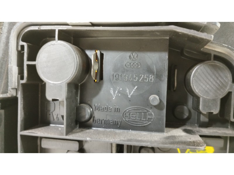 Recambio de piloto trasero derecho para volkswagen golf ii (191/193) 1.8 referencia OEM IAM 191945258   Recambio de piloto trasero derecho para volkswagen golf ii (191/193) 1.8 referencia OEM IAM 191945258
