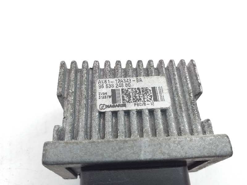 Recambio de caja precalentamiento para fiat scudo furgón (272) 12 l2h1 130 multijet referencia OEM IAM 9663824880  