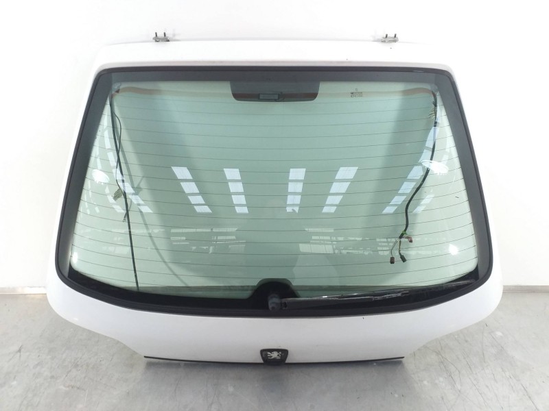 Recambio de porton trasero para peugeot 306 berlina 3/5 puertas (s1) graffic referencia OEM IAM 8701L4   Recambio de porton trasero para peugeot 306 berlina 3/5 puertas (s1) graffic referencia OEM IAM 8701L4
