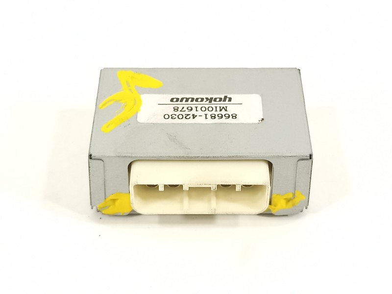 Recambio de antena para toyota rav 4 advance hybrid referencia OEM IAM 8668142030  