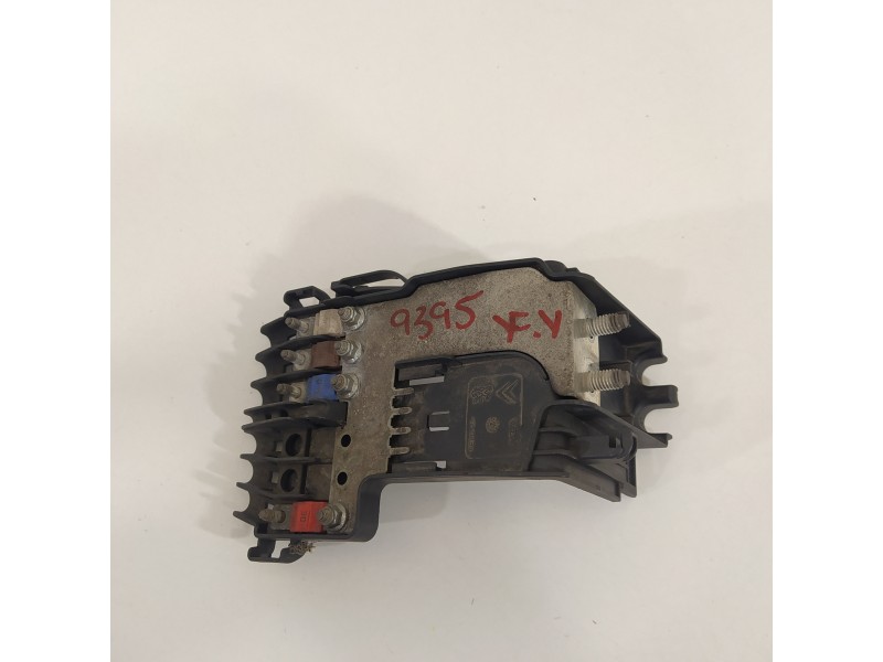 Recambio de caja reles / fusibles para citroën c4 berlina cool referencia OEM IAM 9662286180  