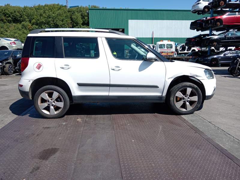 skoda yeti (5l) del año 2015