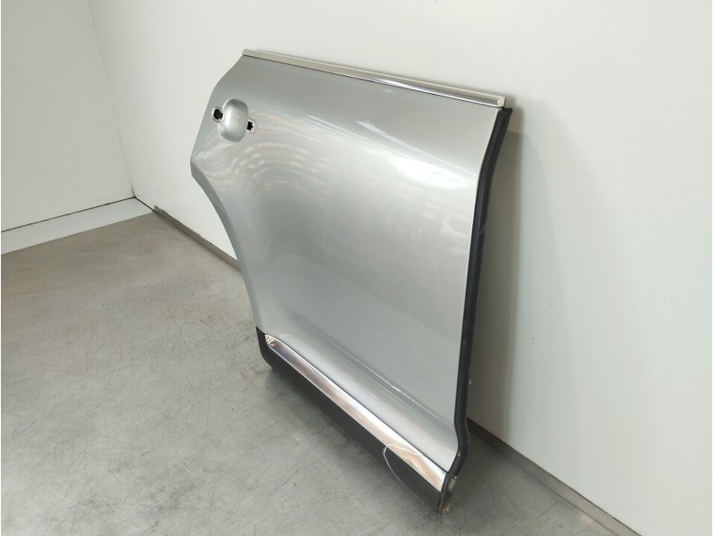 Recambio de puerta trasera derecha para volkswagen touareg (7la) tdi v6 referencia OEM IAM   