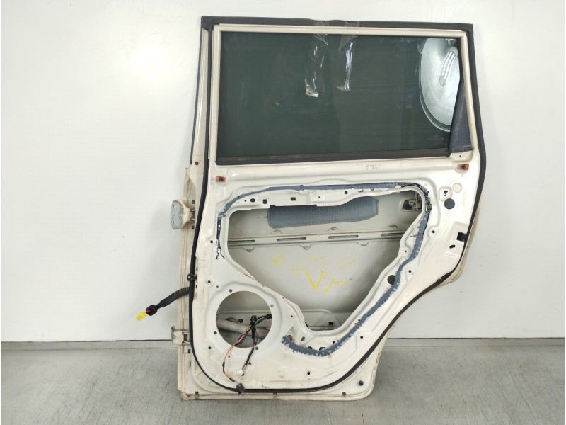 Recambio de puerta trasera derecha para kia soul burner referencia OEM IAM 770042K010  