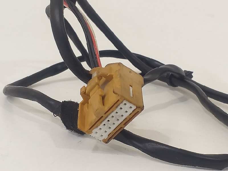 Recambio de retrovisor izquierdo para audi a4 berlina (8e) 1.9 tdi referencia OEM IAM 8E1858499A  