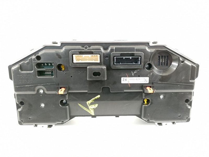 Recambio de cuadro instrumentos para toyota rav 4 advance hybrid referencia OEM IAM 8380042Z40  