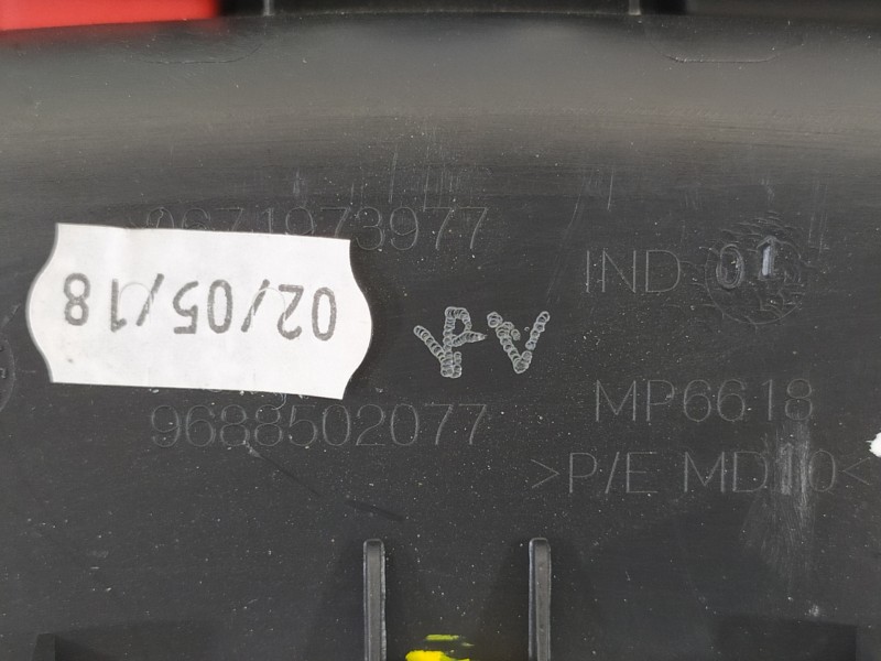 Recambio de luz interior para citroën ds4 desire referencia OEM IAM 96781445ZD 9688502077 