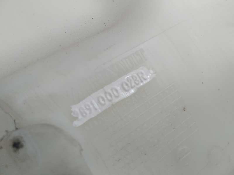 Recambio de deposito limpia para opel movano b kasten/combi gka l2h3 3,3t referencia OEM IAM 2891000023R  