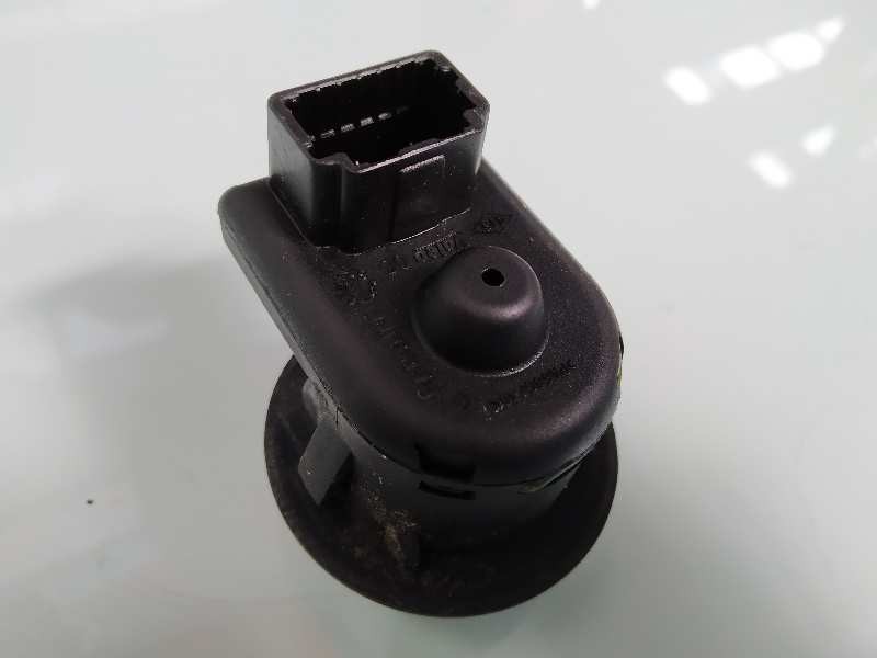 Recambio de mando retrovisor para opel movano b kasten/combi gka l2h3 3,3t referencia OEM IAM 255704649R  