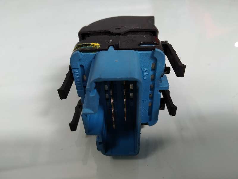 Recambio de mando elevalunas delantero izquierdo para opel movano b kasten/combi gka l2h3 3,3t referencia OEM IAM 108269C  