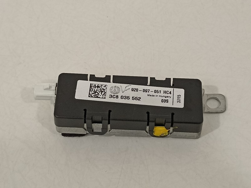 Recambio de antena para volkswagen cc (358) basis bluemotiontech referencia OEM IAM 3C8035552  