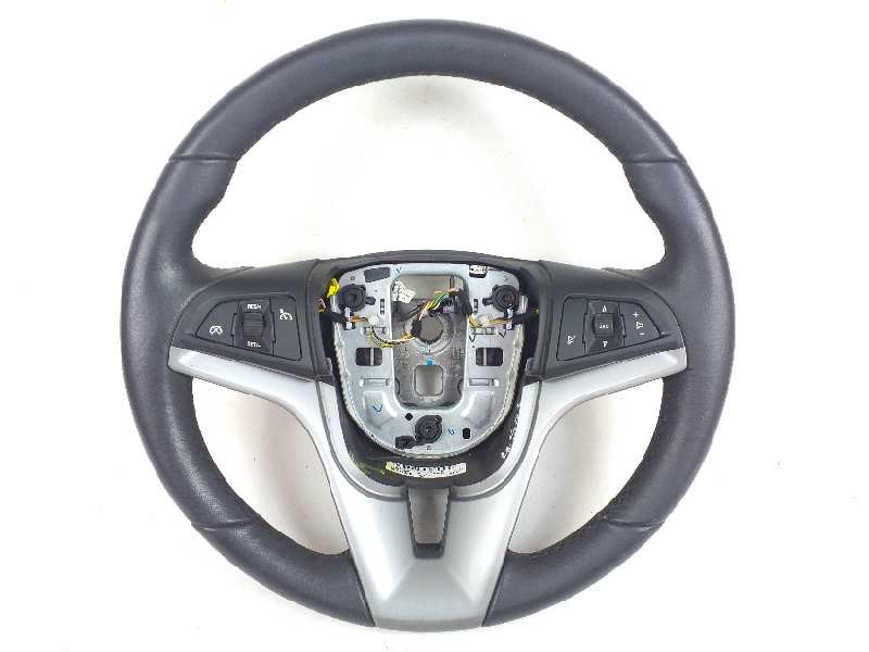 Recambio de volante para chevrolet cruze hatchback lt+ referencia OEM IAM 95227506 307078999P10AF 