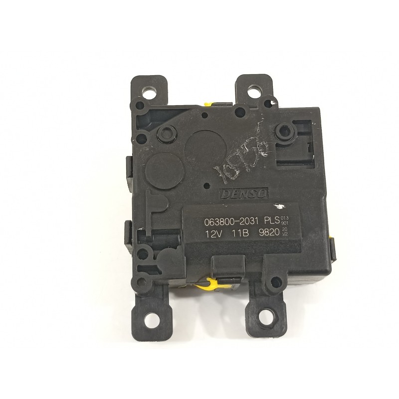 Recambio de motor apertura trampillas climatizador para toyota rav 4 advance hybrid referencia OEM IAM 0638002031  