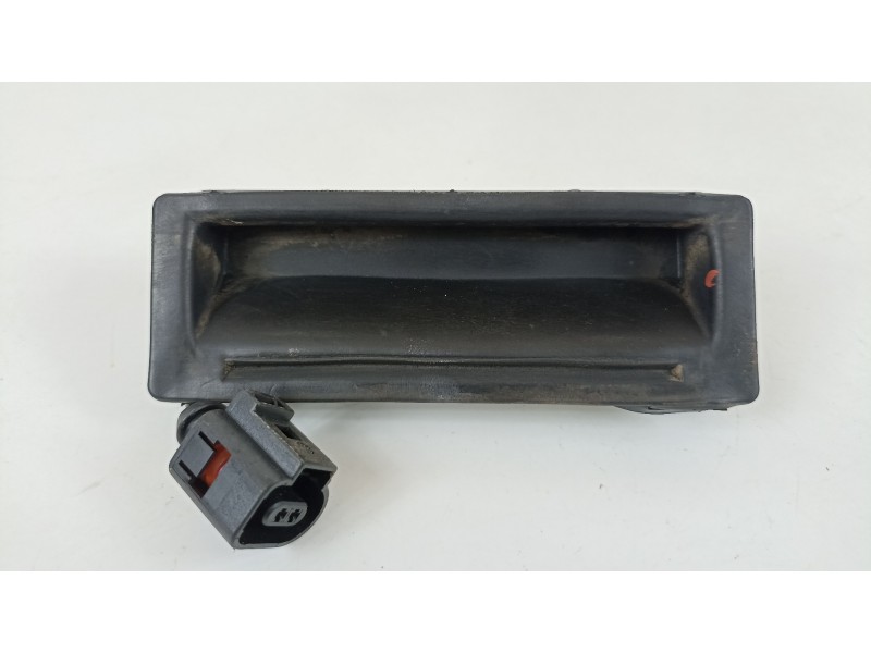 Recambio de maneta exterior porton para volkswagen touareg (7la) tdi v6 referencia OEM IAM 1J0827566F  