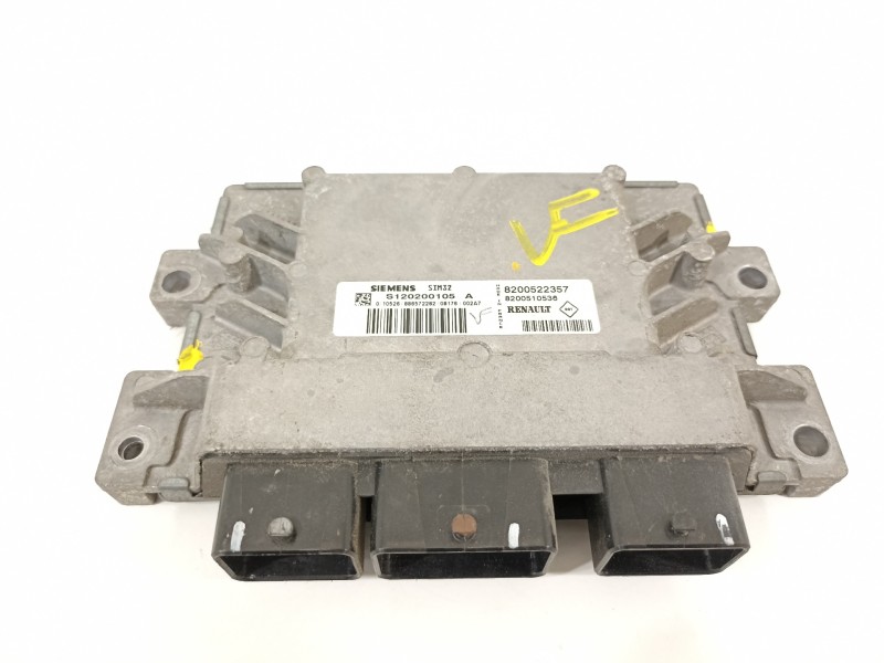 Recambio de centralita motor uce para renault clio iii 1.2 16v referencia OEM IAM 8200522357 S120200105A 