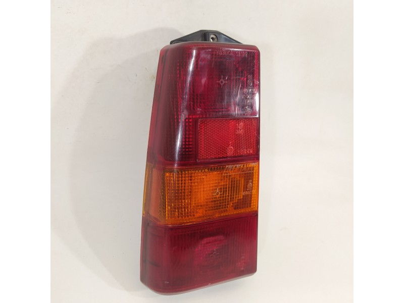 Recambio de piloto trasero izquierdo para fiat panda 900 referencia OEM IAM 2452464577  