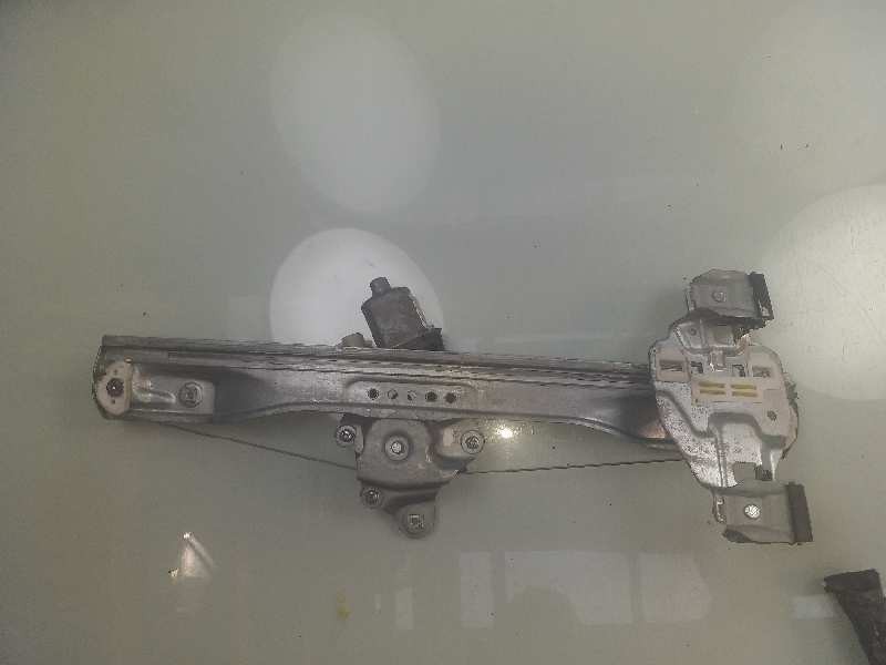 Recambio de elevalunas trasero derecho para chevrolet cruze hatchback lt+ referencia OEM IAM   