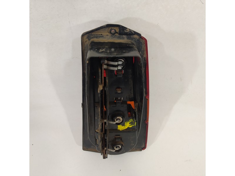 Recambio de piloto trasero izquierdo para fiat panda 900 referencia OEM IAM 2452464577  