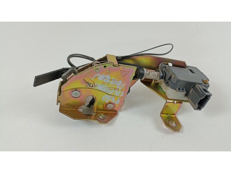 Recambio de cerradura maletero / porton para volkswagen touareg (7la) tdi v6 referencia OEM IAM 7L6959565J  