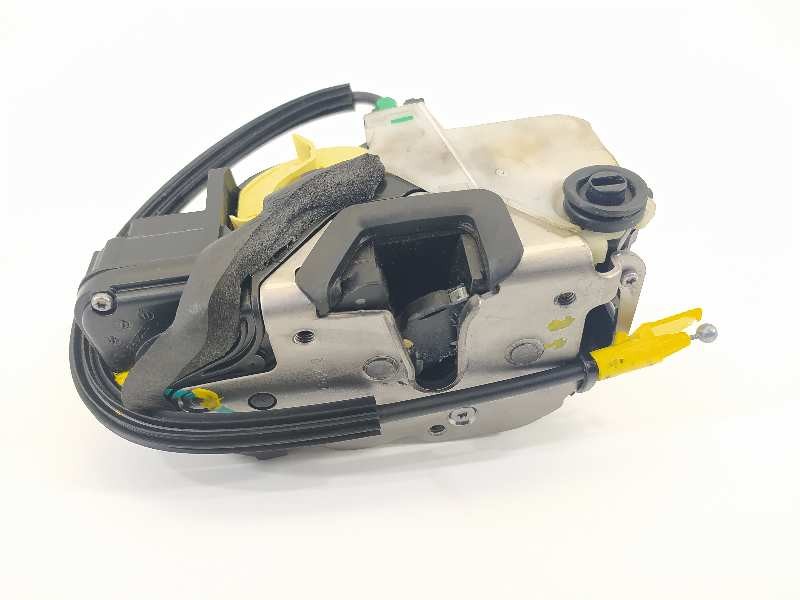 Recambio de cerradura puerta trasera izquierda para chevrolet cruze hatchback lt+ referencia OEM IAM 13578244 3027090 