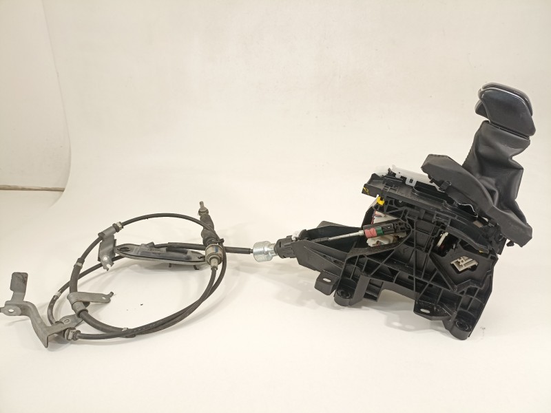 Recambio de palanca cambio para toyota rav 4 advance hybrid referencia OEM IAM 75G892  