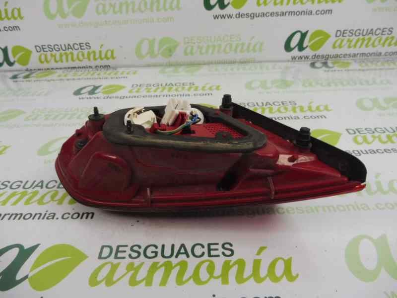 Recambio de piloto trasero derecho en porton para kia cee´d drive referencia OEM IAM   