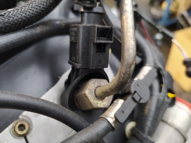 Recambio de inyector para volkswagen touareg (7la) tdi v6 referencia OEM IAM 059130277AB 0445115037 