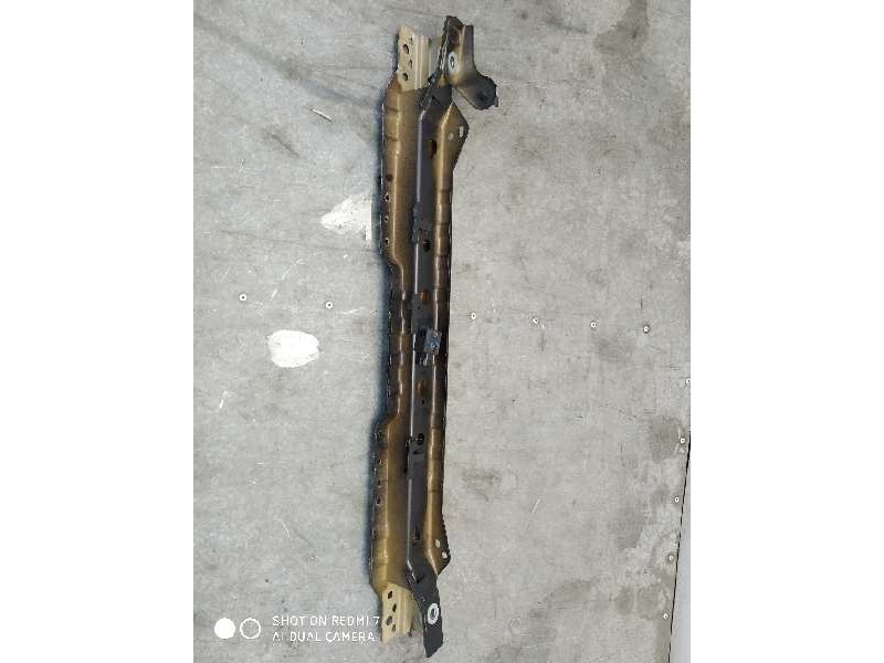 Recambio de travesaño superior para chevrolet cruze hatchback lt+ referencia OEM IAM   