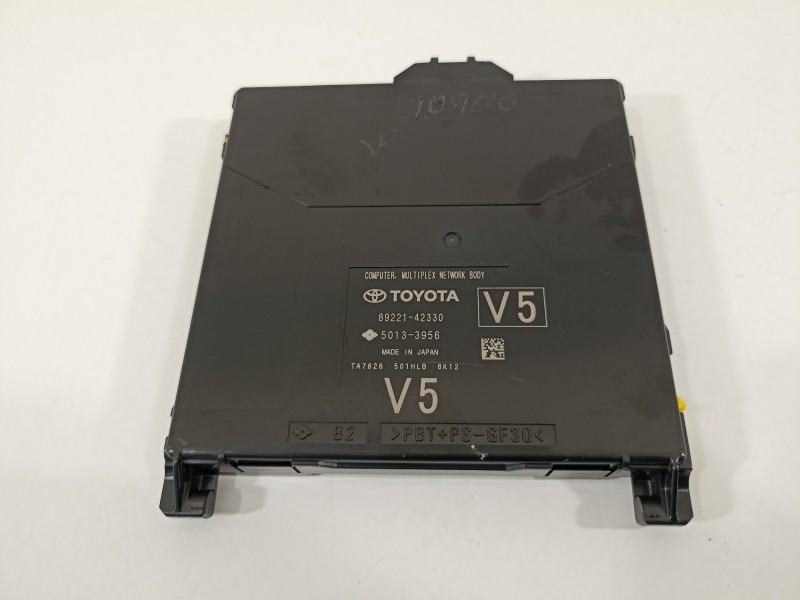 Recambio de modulo electronico para toyota rav 4 advance hybrid referencia OEM IAM 8922142330  