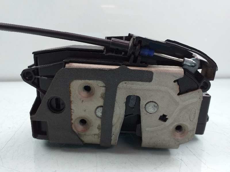 Recambio de cerradura puerta delantera derecha para ford focus lim. (cb8) trend referencia OEM IAM BM5AA21812BG  
