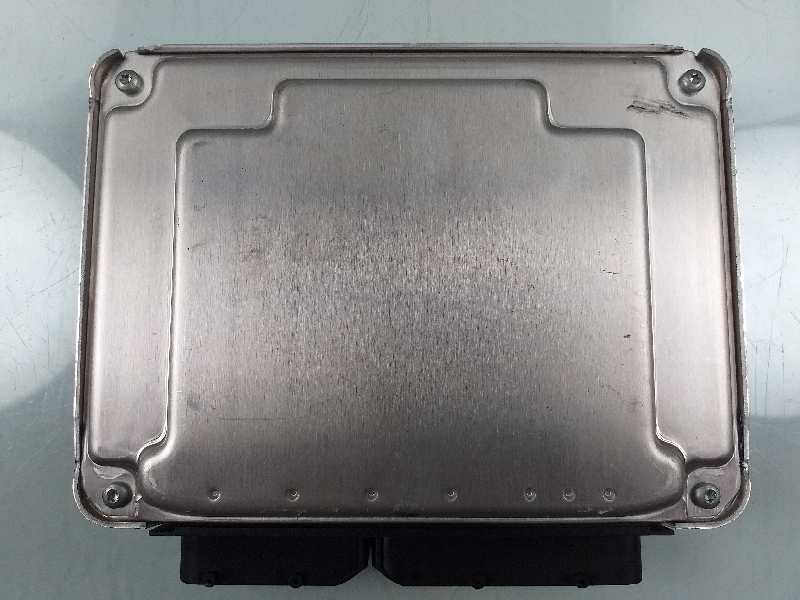 Recambio de centralita motor uce para skoda superb (3u4) classic referencia OEM IAM 8E0907401T 0281011444 