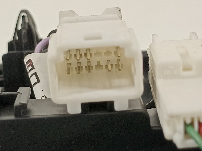 Recambio de luz interior para nissan qashqai (j11) 360 referencia OEM IAM B2430HV02C  