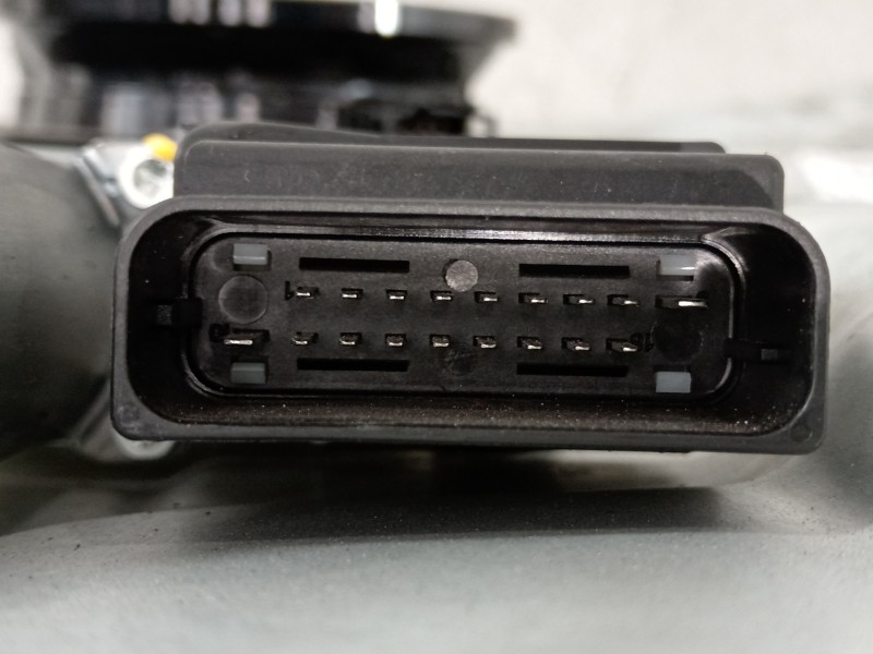 Recambio de elevalunas trasero izquierdo para volkswagen golf vi variant (aj5) advance referencia OEM IAM 1K9839755A 1K0959703AG