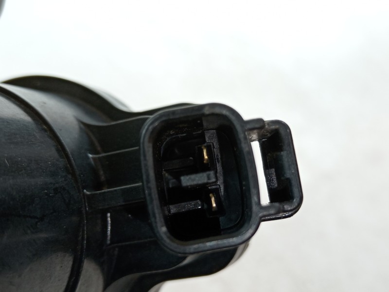 Recambio de pinza freno trasera derecha para toyota rav 4 advance hybrid referencia OEM IAM 4631033010 18110503600 