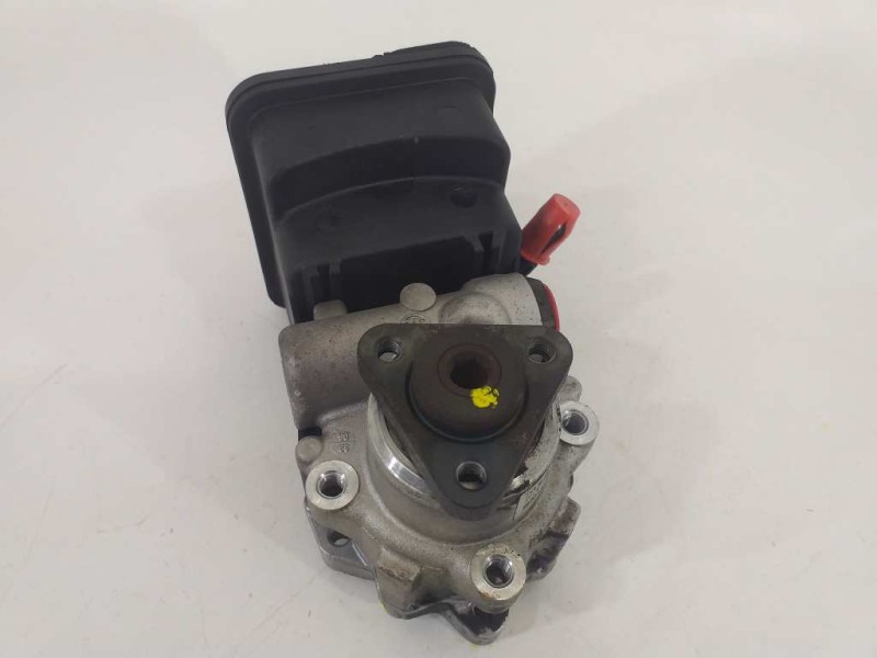 Recambio de bomba direccion para bmw x3 (e83) 2.0d referencia OEM IAM 7692974536  