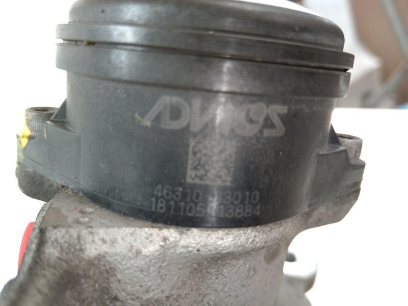 Recambio de pinza freno trasera izquierda para toyota rav 4 advance hybrid referencia OEM IAM 4631033010 18110513884 