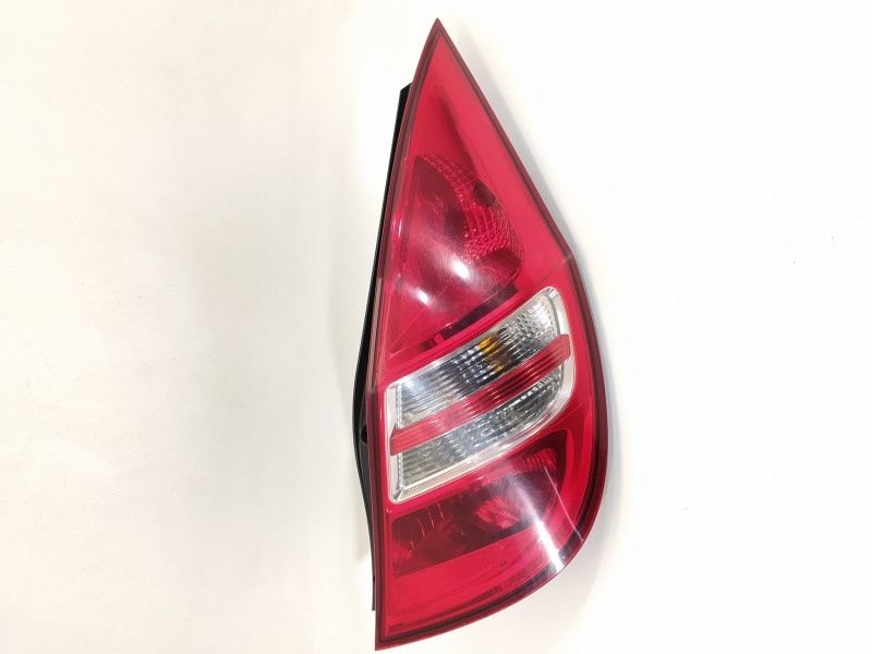 Recambio de piloto trasero derecho para hyundai i30 classic referencia OEM IAM 924022R0  