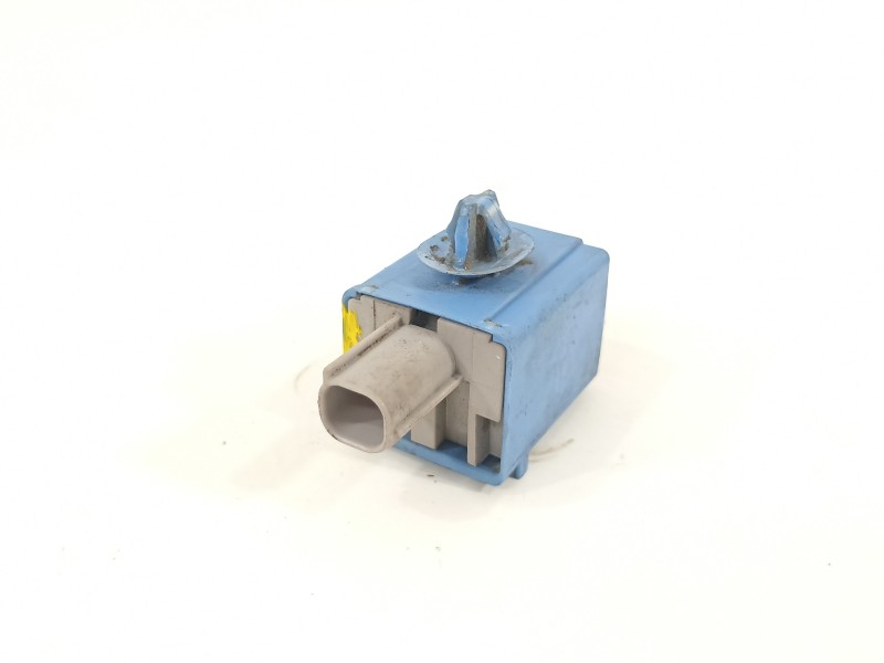 Recambio de rele para toyota rav 4 advance hybrid referencia OEM IAM 8974730040  