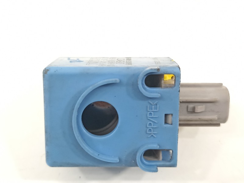 Recambio de rele para toyota rav 4 advance hybrid referencia OEM IAM 8974730040  