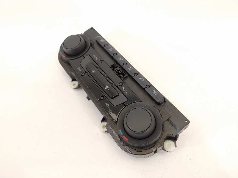 Recambio de mando climatizador para seat leon (1p1) style ecomotive referencia OEM IAM 5P0907044P  