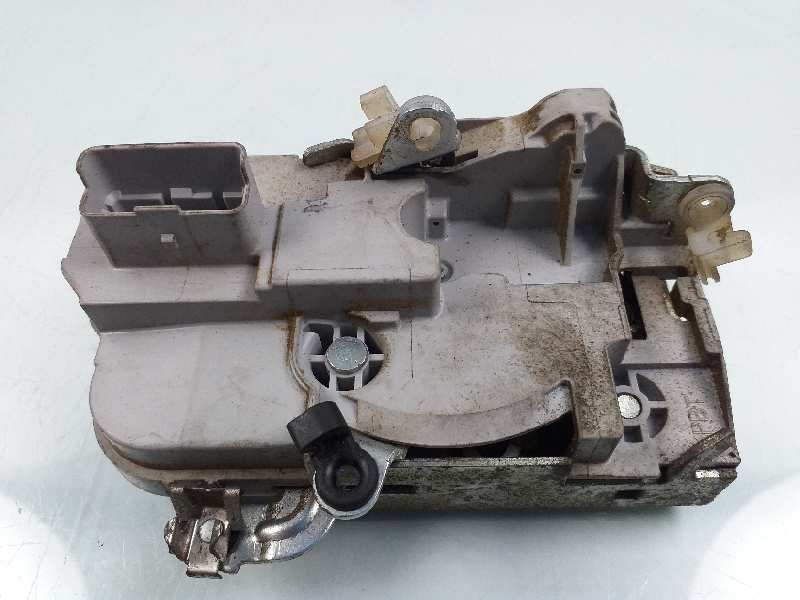 Recambio de cerradura puerta delantera derecha para peugeot partner (s2) combi plus referencia OEM IAM   