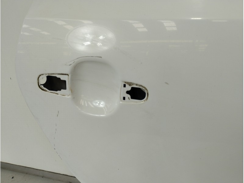 Recambio de puerta trasera derecha para hyundai i30 classic referencia OEM IAM   