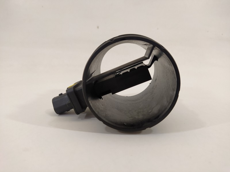 Recambio de caudalimetro para opel corsa d catch me referencia OEM IAM 281002940  