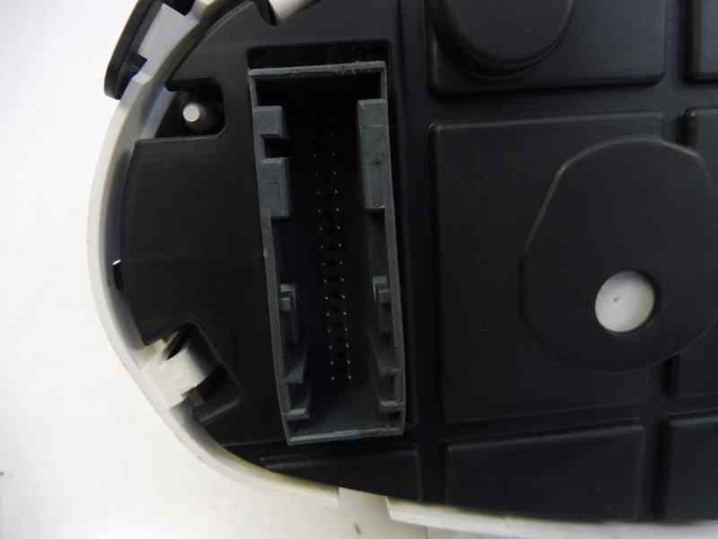 Recambio de cuadro instrumentos para ford fiesta (cb1) sport referencia OEM IAM 8A6T10849CE 8A6T10849CF 