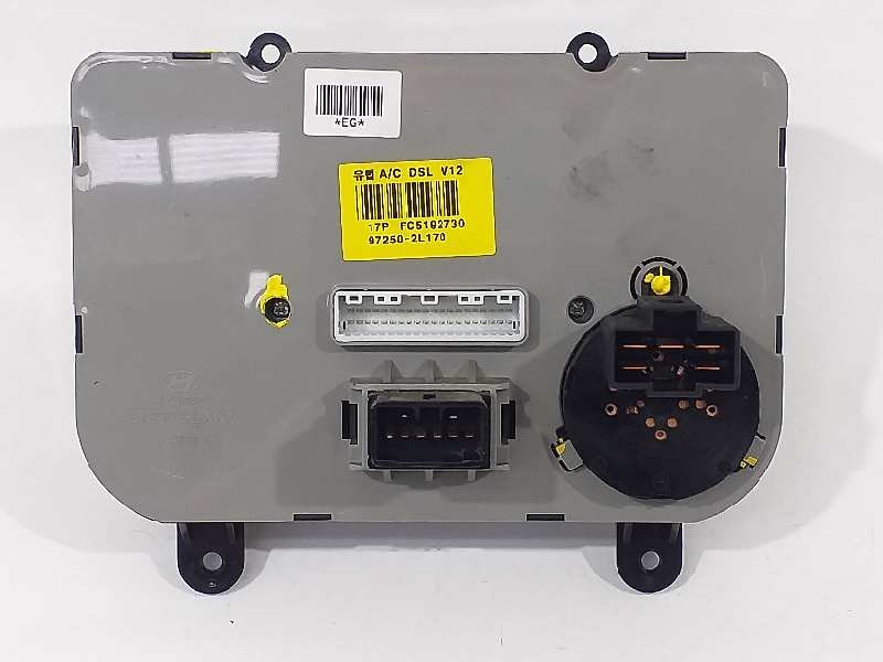 Recambio de mando calefaccion / aire acondicionado para hyundai i30 classic referencia OEM IAM 972502L170  
