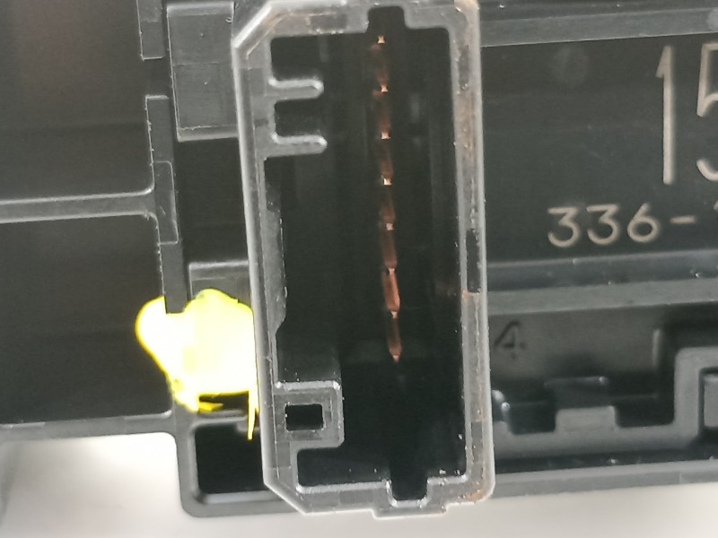 Recambio de mando elevalunas delantero derecho para toyota rav 4 advance hybrid referencia OEM IAM 153361F8N  