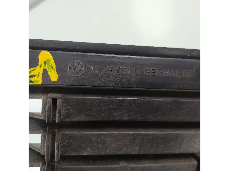 Recambio de rejilla delantera para bmw serie 3 berlina (e30) referencia OEM IAM 51131876091  