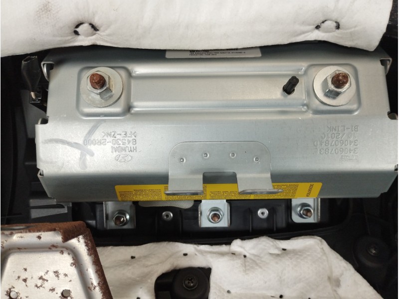 Recambio de kit airbag para hyundai i30 classic referencia OEM IAM 847112R000 959102R000 569002R000